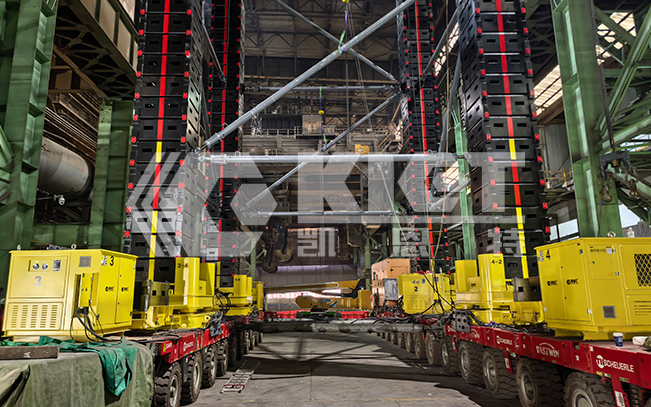 逐级垫高升降液压设备用于炼钢厂20米高空行车梁更换工程