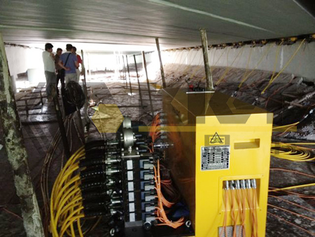 24点位PLC同步顶升液压系统应用于京沪高速桥梁维修更换橡胶支座